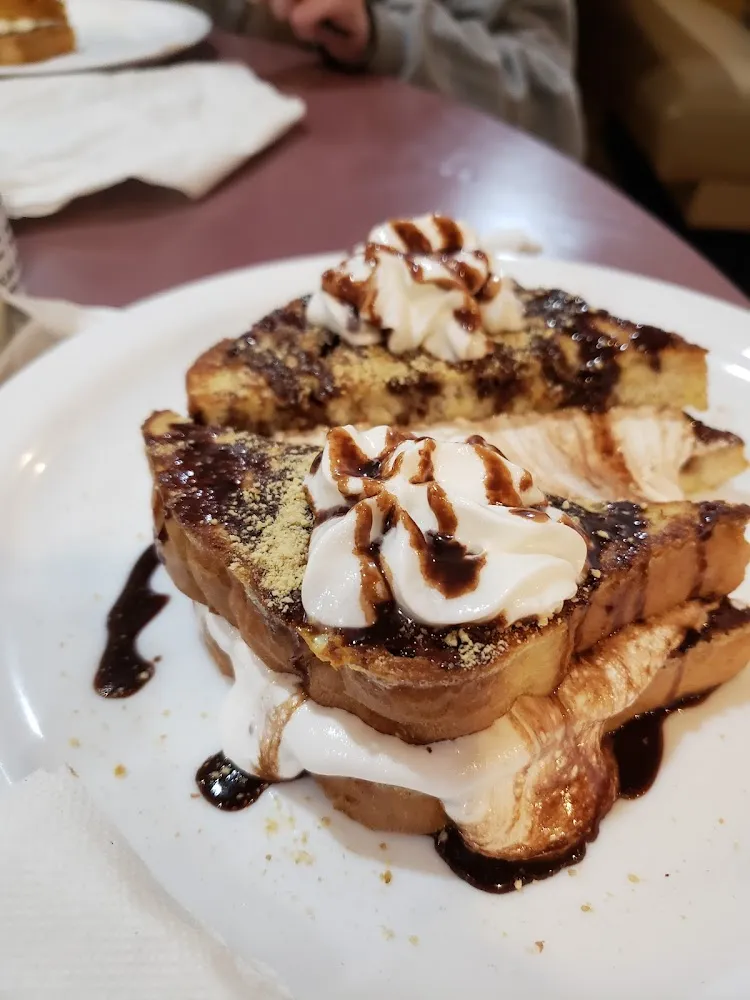 Caramel Cinnamon French Toast & Eggs