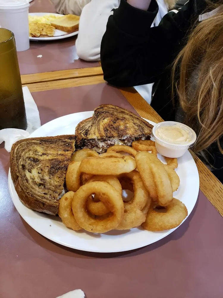 Patty Melt with Onion Rings